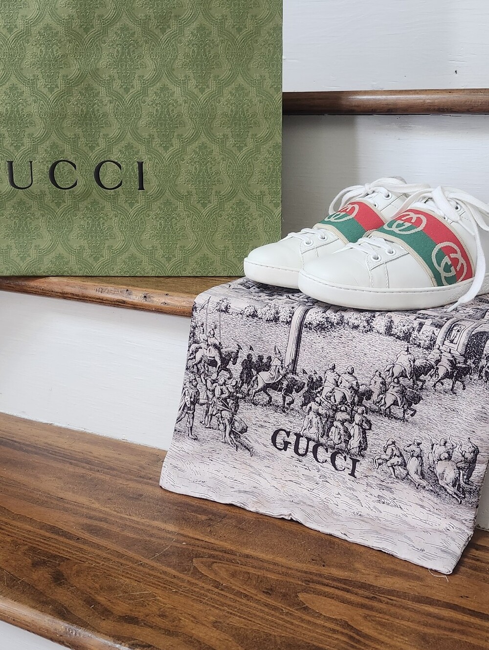 Gucci Sneakers